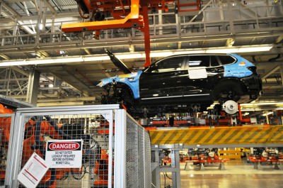 BMW X3 and X4 Factory Tour in 111 High-Res Photos -- Cool, Calm, and Quiet = Opposite of Most Auto Plants 49