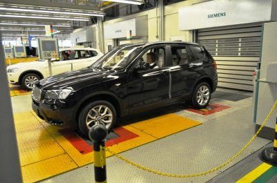 BMW X3 and X4 Factory Tour in 111 High-Res Photos -- Cool, Calm, and Quiet = Opposite of Most Auto Plants 77