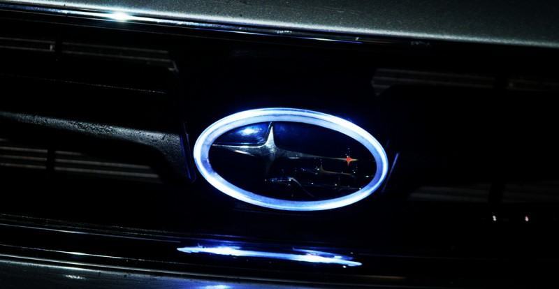 DIY LED lights and LED subaru badge emblem_7695834520_l