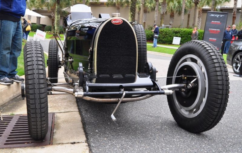 PurSang Argentina Shows Innovative Marketing with Street-Parked 1920s Bugatti GP Car1