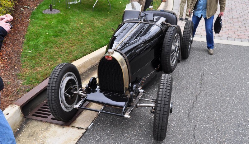 PurSang Argentina Shows Innovative Marketing with Street-Parked 1920s Bugatti GP Car26