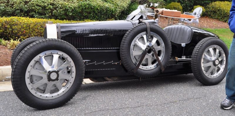 PurSang Argentina Shows Innovative Marketing with Street-Parked 1920s Bugatti GP Car8