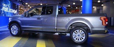 2015 Ford F-150 Platinum Is Disruptively Attractive in Real Life 16