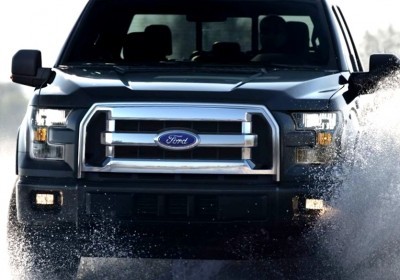 2015 Ford F-150 Platinum Is Disruptively Attractive in Real Life 50