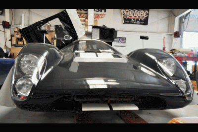 Lola MkII Spyder and Mk III GIF