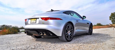 2015 JAGUAR F-Type R Coupe5