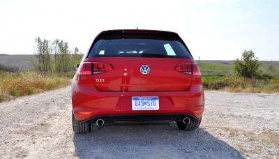 2015 Volkswagen Golf GTI 14