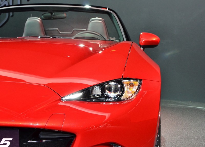 2016 Mazda MX-5 Roadster 13