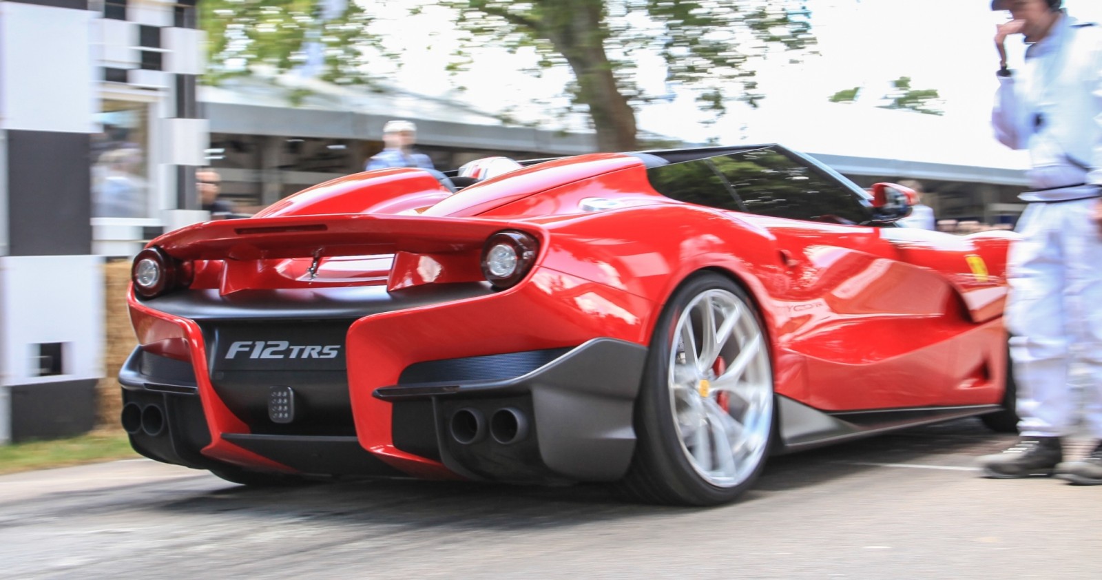 3.1s 2015 Ferrari F60 America Is 10-Copy F12 Spyder Celebrating 60