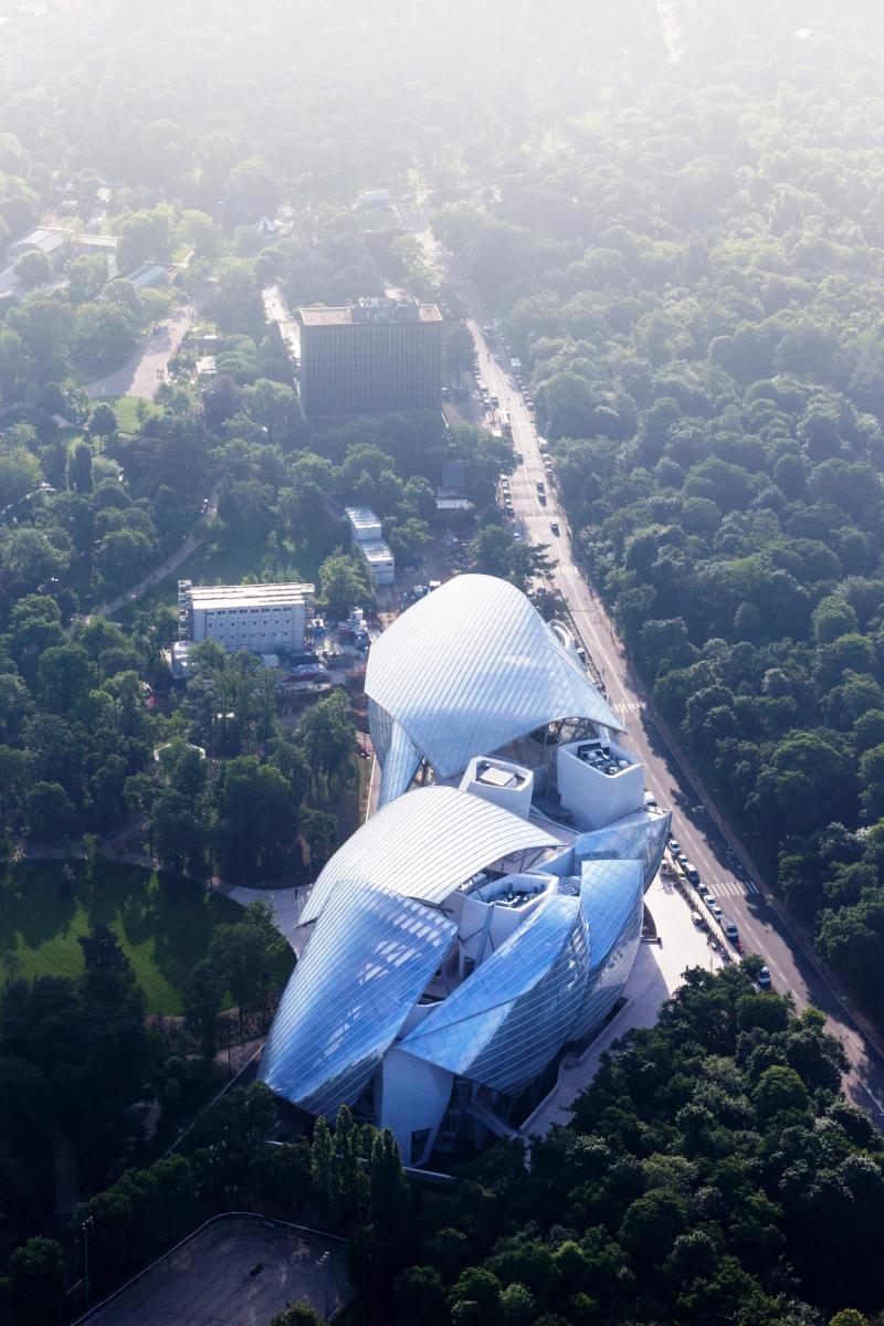 New Paris Art Museum from LVMH's Arnaud Shows Progress in Gehry Design Aesthetic 10