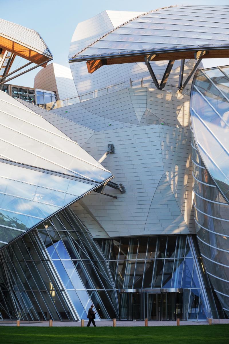 New Paris Art Museum from LVMH's Arnaud Shows Progress in Gehry Design Aesthetic 12