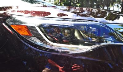 Road Test Review - 2015 Toyota Avalon Hybrid 57