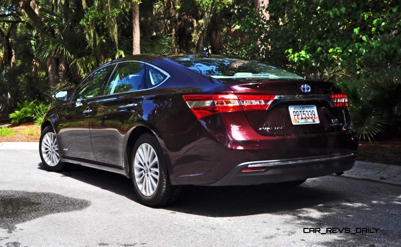 Road Test Review - 2015 Toyota Avalon Hybrid 63