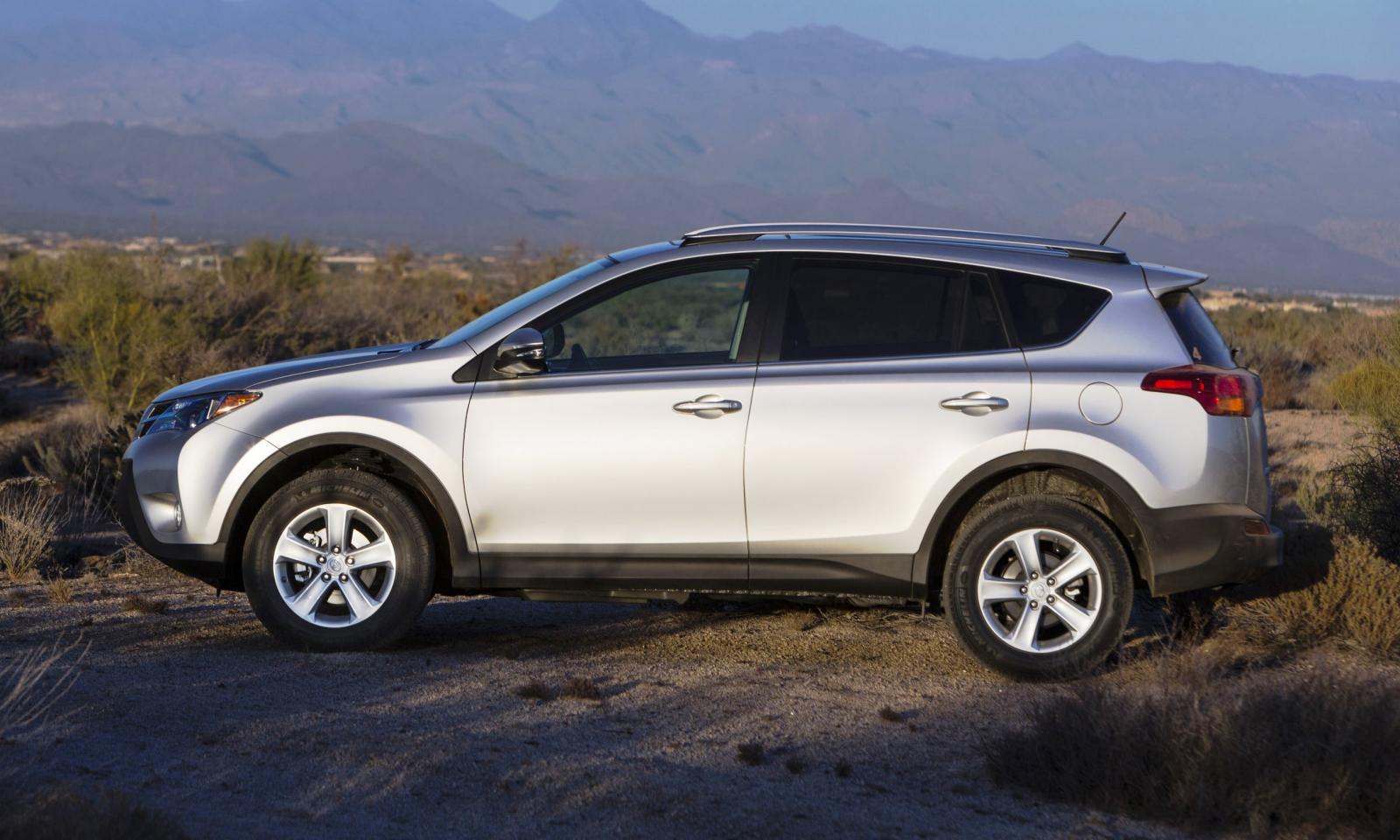 2015 Toyota RAV4 4