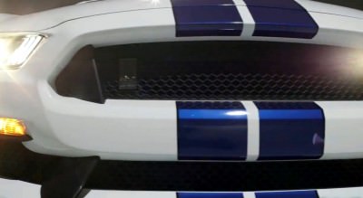 2016 SHELBY GT350 Mustang White 38