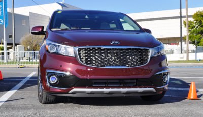 2015 Kia Sedona SXL 11