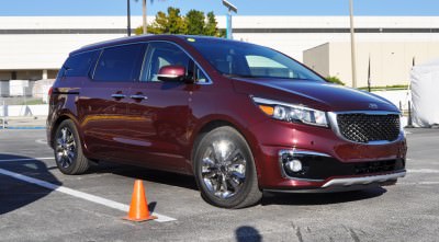 2015 Kia Sedona SXL 23