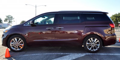 2015 Kia Sedona SXL 44