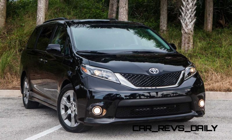 2015 Toyota Sienna XLE 1