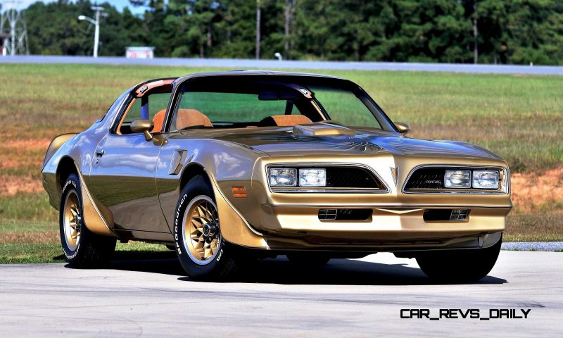 Pontiac Firebird Trans Am Y88 SE Gold Edition