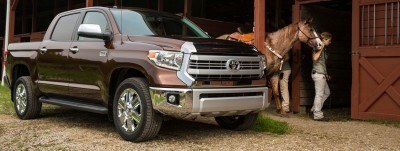 2014_Toyota_Tundra_1794_007