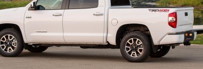 2014_Toyota_Tundra_LTD_008