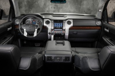 2014_Toyota_Tundra_LTD_012