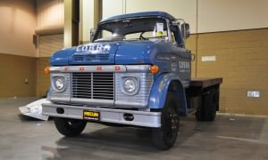 1966 Ford CS500 Shelby Racing Transporter 2