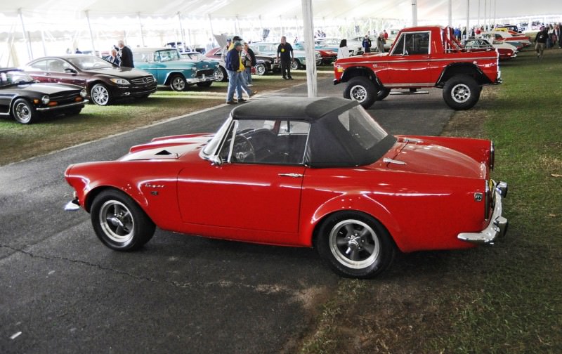 1966 Sunbeam Tiger V8 32