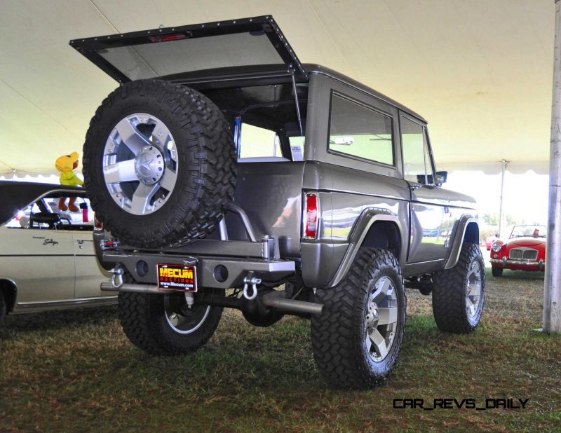 1973 Ford Bronco 12