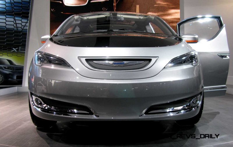 2012 Chrysler 700C Concept 13