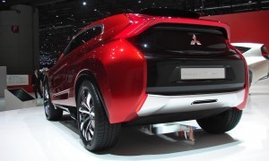 2014 Mitsubishi Concept XR-PHEV 19