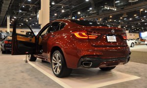 2015 BMW X6 xDrive50i 12