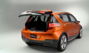 2015 Chevrolet BOLT EV Concept 10