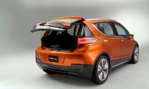 2015 Chevrolet BOLT EV Concept 9