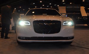 2015 Chrysler 300S 15