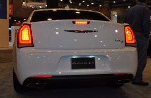 2015 Chrysler 300S 34