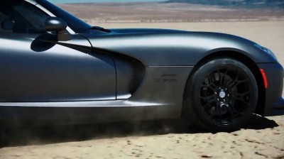 2015 Dodge Viper - DNA of a Supercar  27