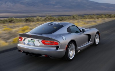 2015 Dodge Viper - DNA of a Supercar  41