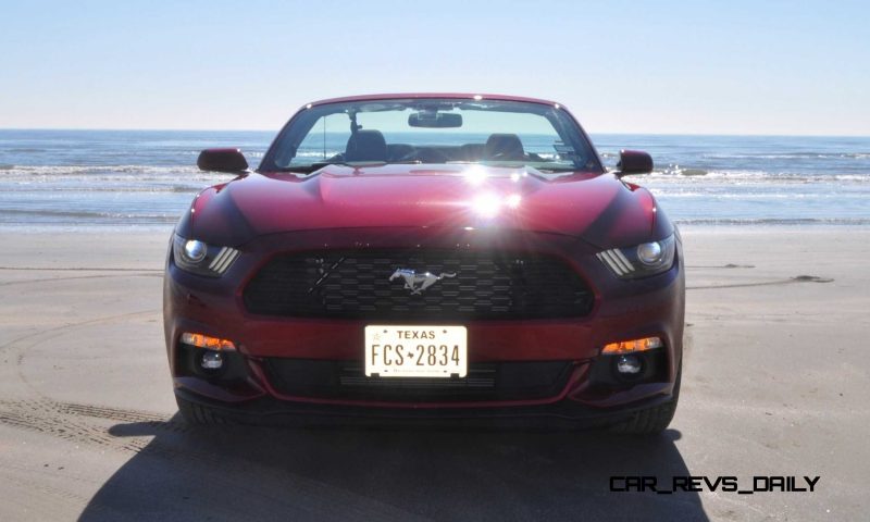 2015 Ford Mustang Convertible  10