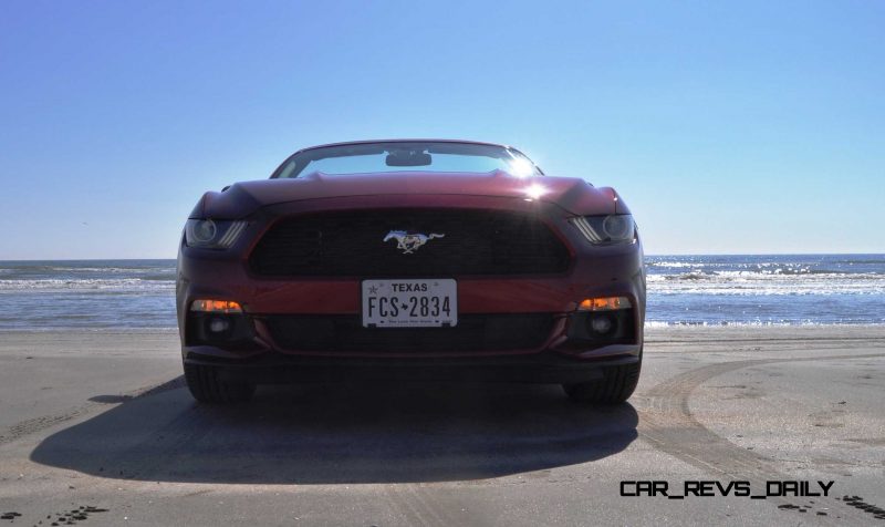 2015 Ford Mustang Convertible  104