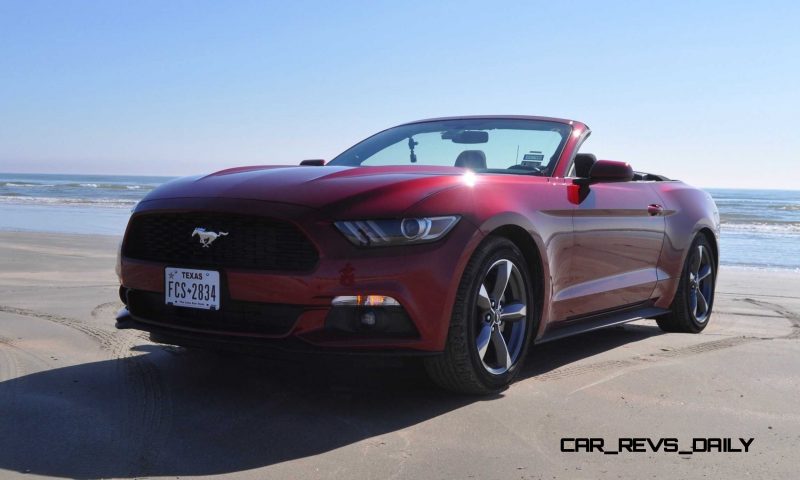 2015 Ford Mustang Convertible  11