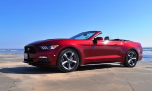 2015 Ford Mustang Convertible  111