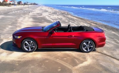 2015 Ford Mustang Convertible  114