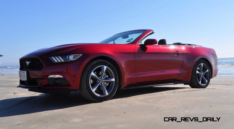 2015 Ford Mustang Convertible  12