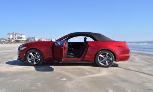 2015 Ford Mustang Convertible  122