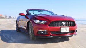 2015 Ford Mustang Convertible  14