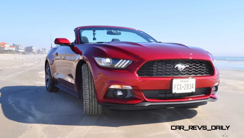 2015 Ford Mustang Convertible  14