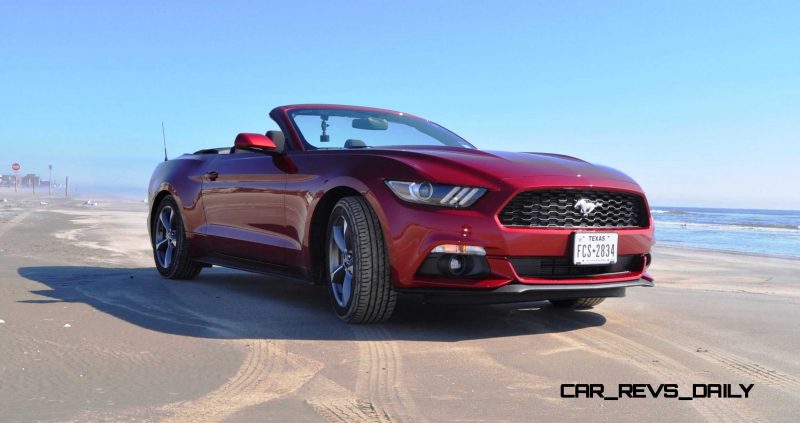 2015 Ford Mustang Convertible  17