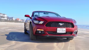 2015 Ford Mustang Convertible  21